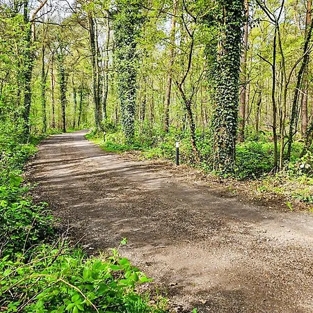 4 Bedroom Lovely In Casa de Férias