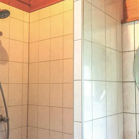 4 Bedroom Lovely In 펜션 *